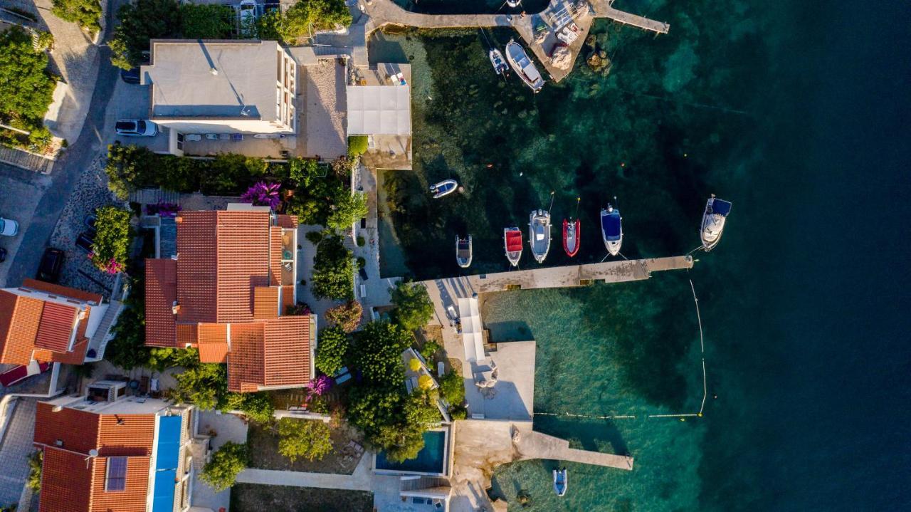 House Subic Daire Supetarska Draga Dış mekan fotoğraf