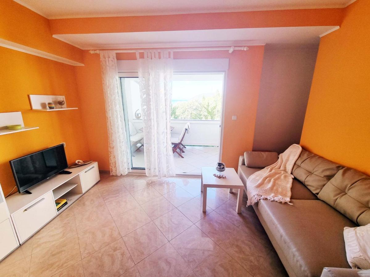 House Subic Daire Supetarska Draga Dış mekan fotoğraf