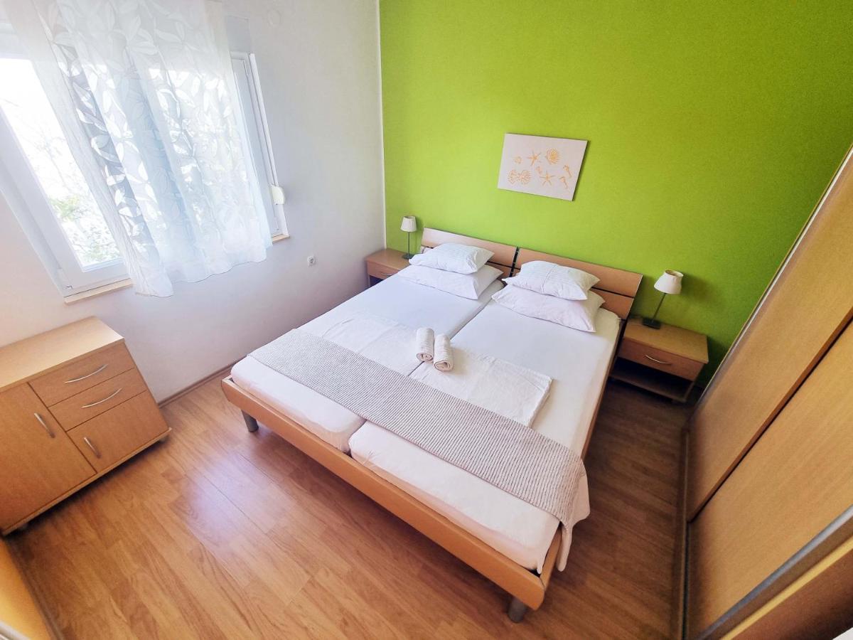House Subic Daire Supetarska Draga Dış mekan fotoğraf